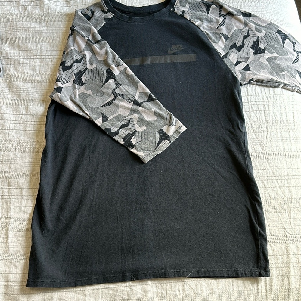 Nike Athletic 3/4 Tee